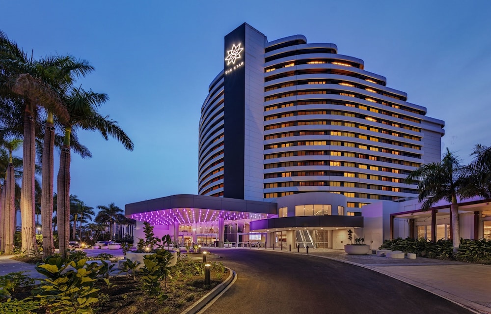 The Star Grand Gold Coast 60/66