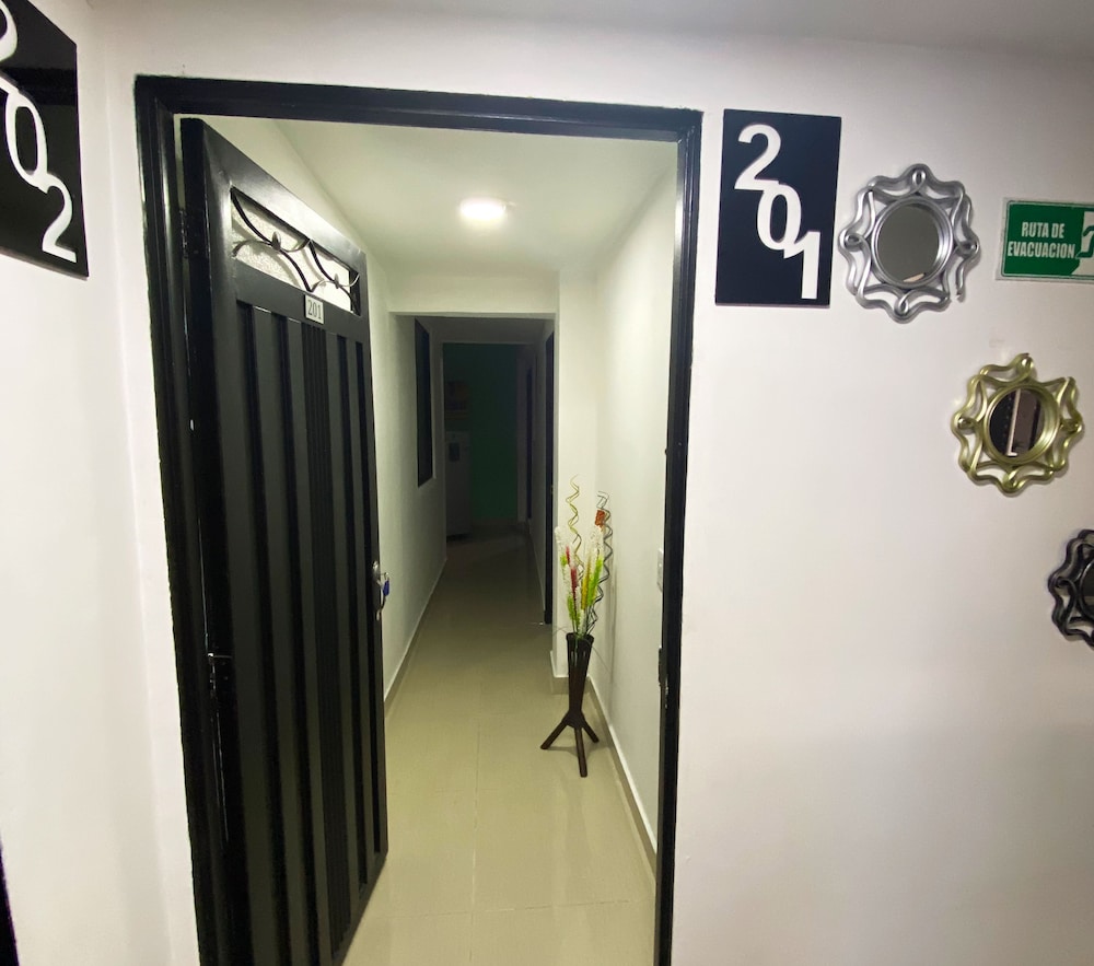 33Hotel 22/47