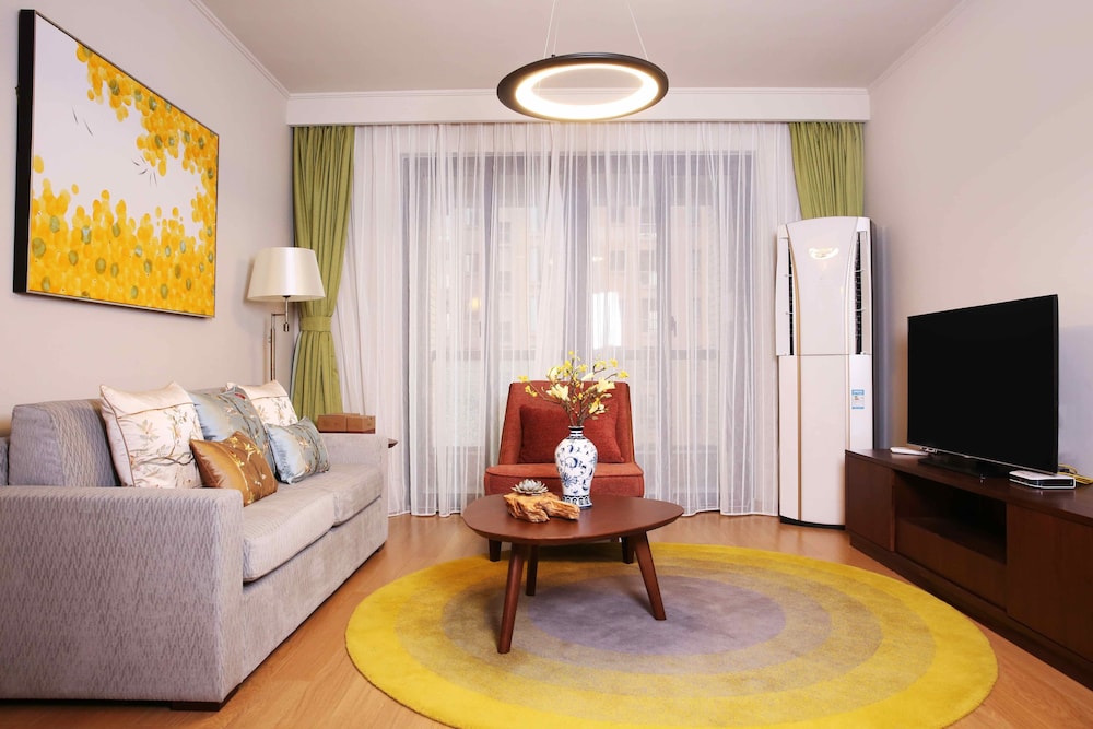 Green Court Place Jin Qiao Middle Ring Shanghai 23/50