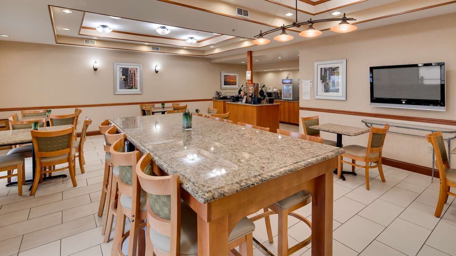Best Western Executive Inn Latta 25/32