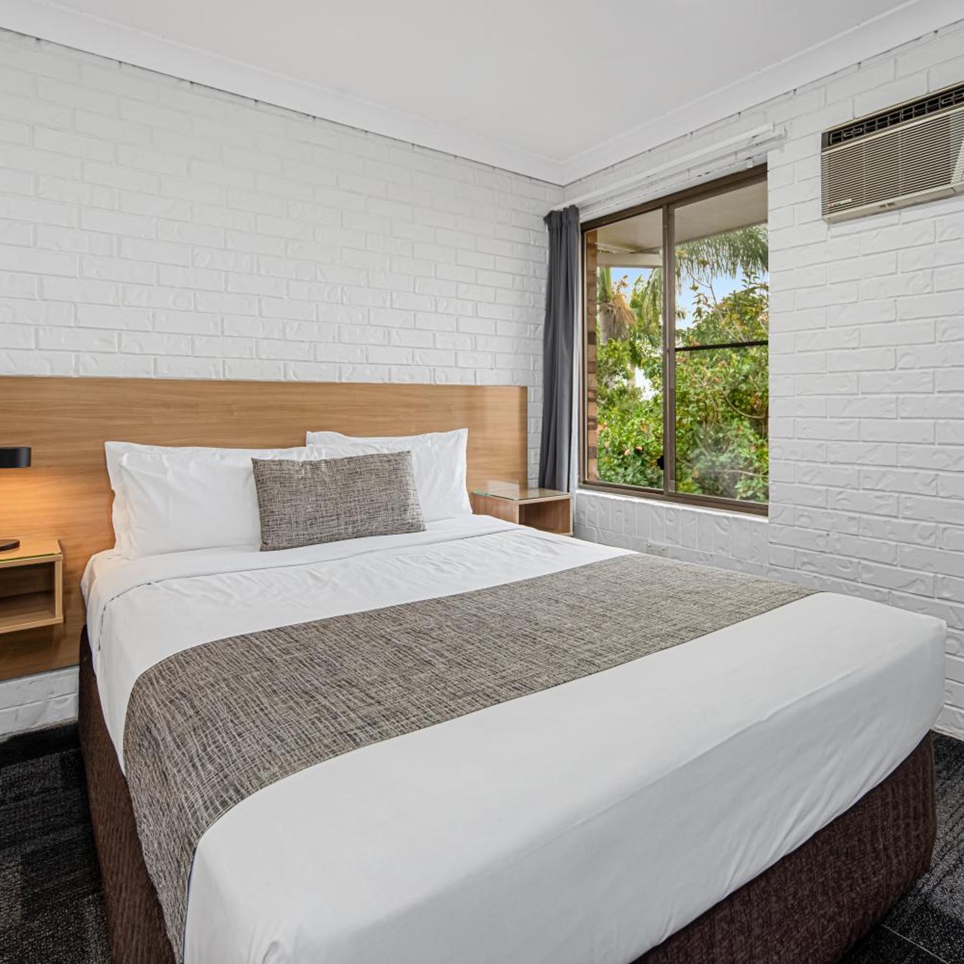 2 Bedrooms, Town House
