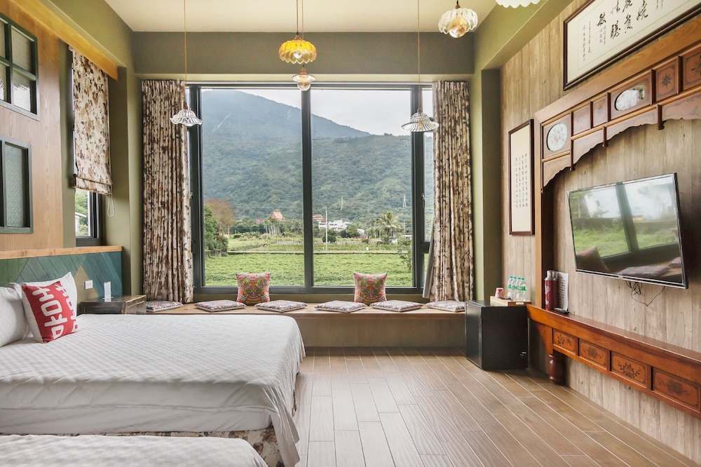 The Dawn B&B 45/68