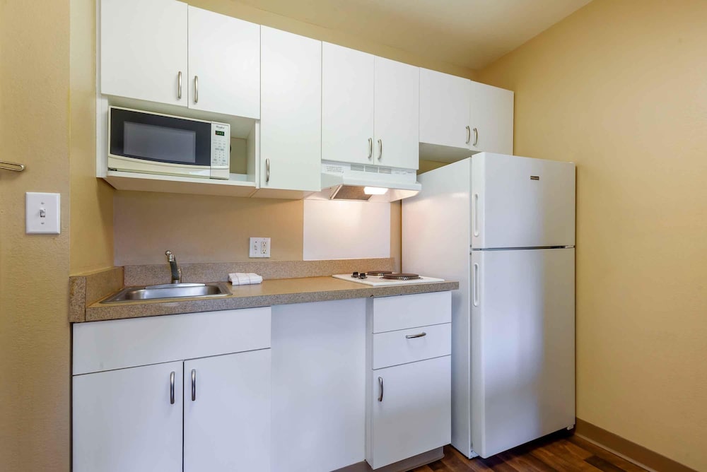 Extended Stay America Piscataway - Rutgers University 51/52