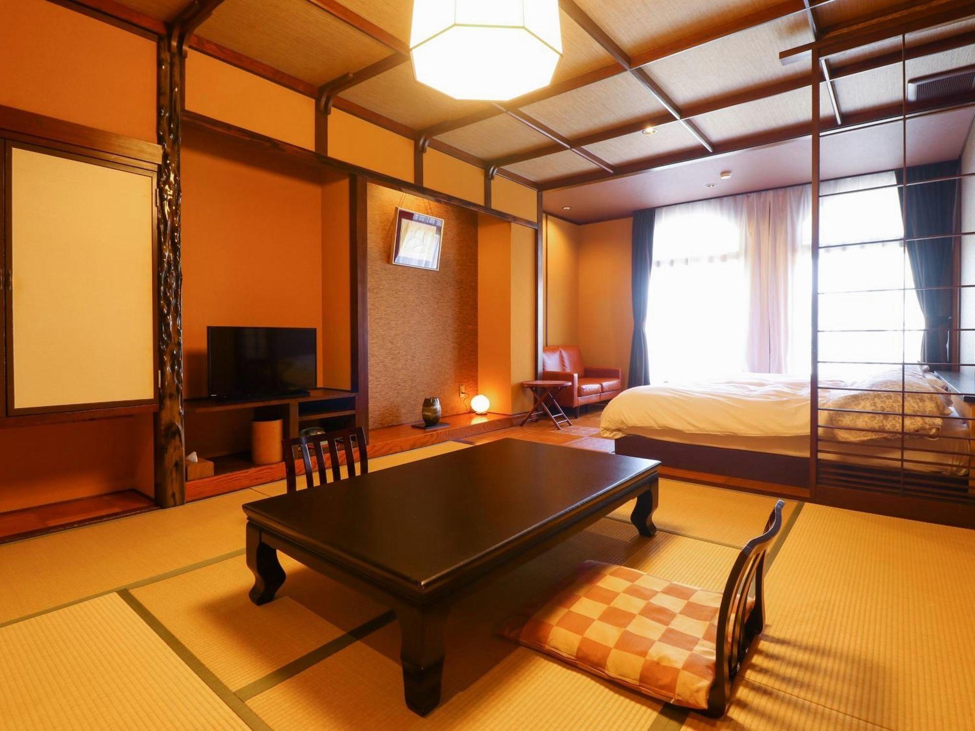Tsukioka Onsen Shitashimi No Yado Toueikan 24/33