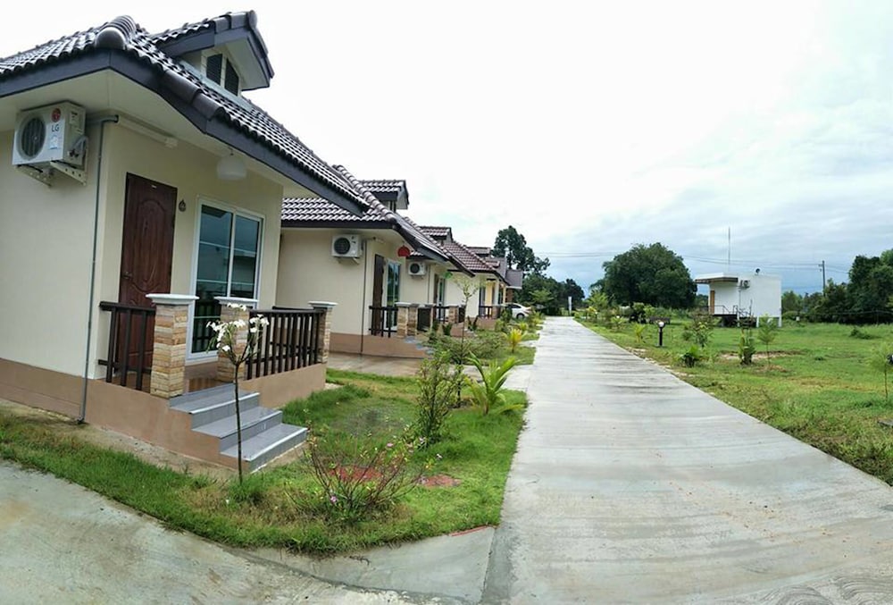 Suwi Coco Ville Resort 6/56