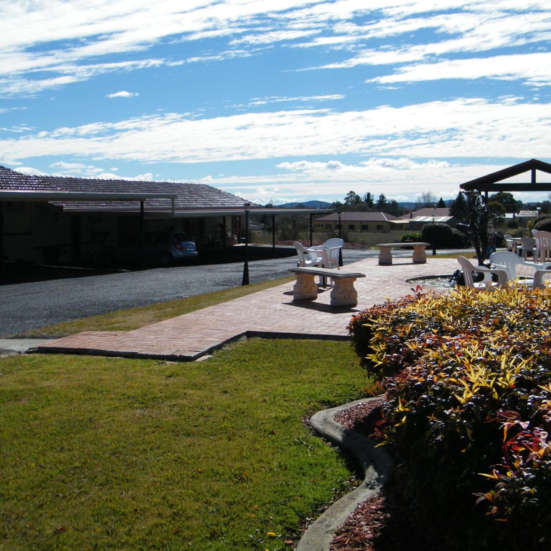 The Clansman Motel 14/21