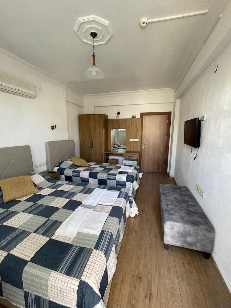 Tugay Hotel 56/67