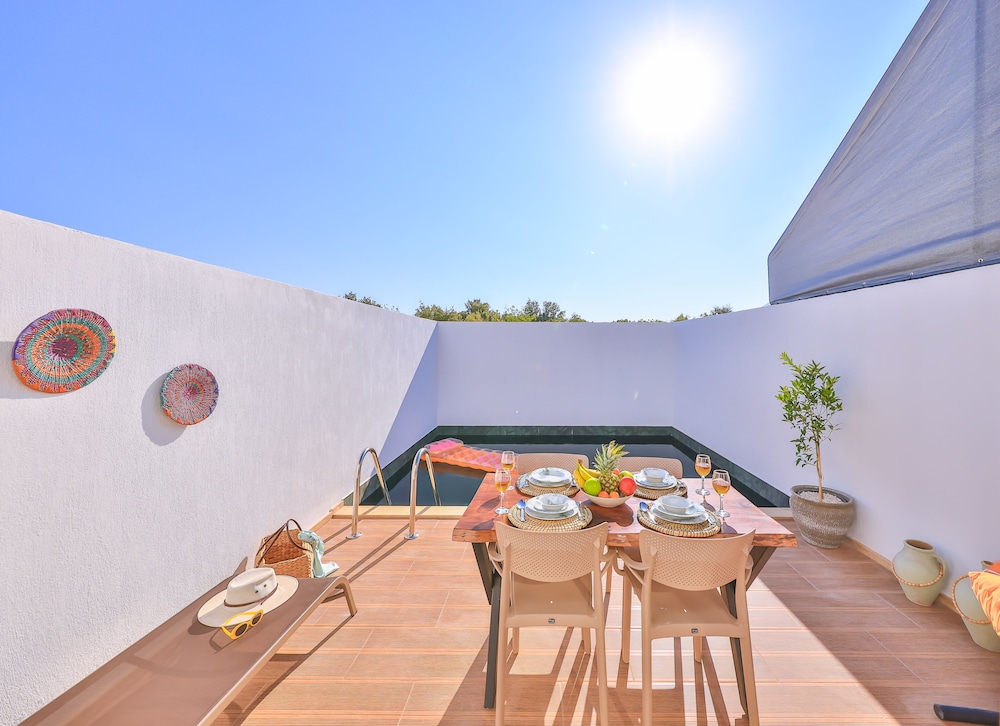 Villa Ay 40/48