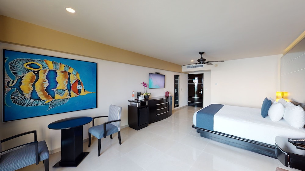 Seadust Cancun Family Resort Ex Great Parnassus Resort And Spa All Incl 16/63