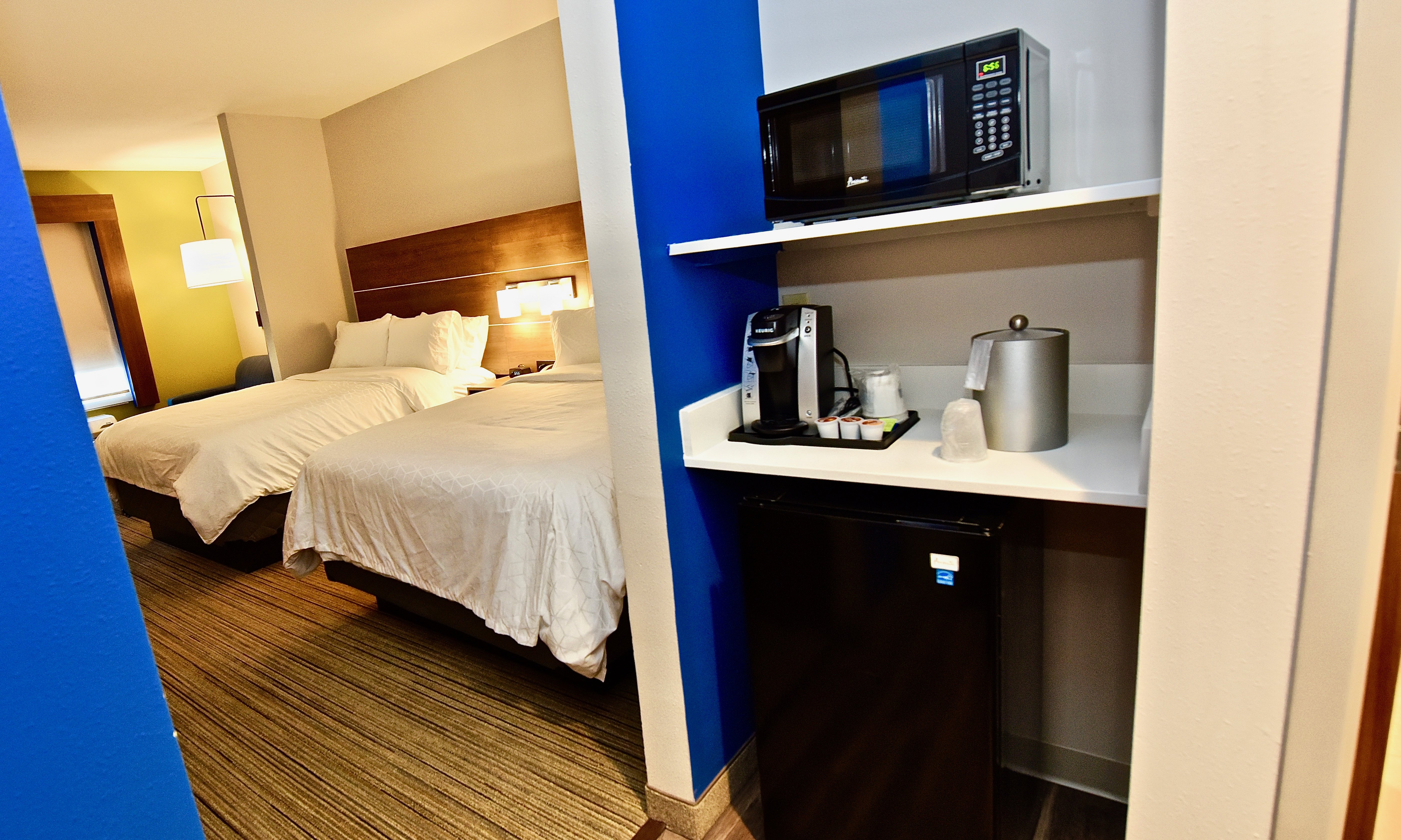 Holiday Inn Express and Suites Perryville I 55 17/60