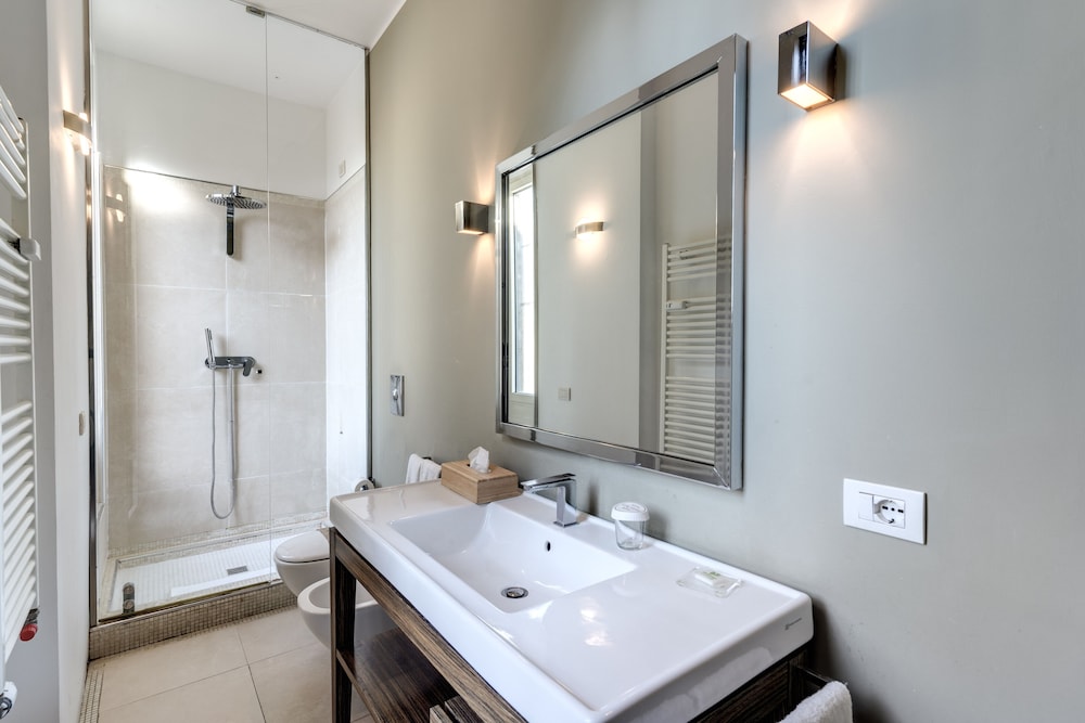 Suite Santa Tecla 46/53