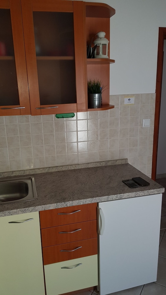 Bocin Rosso Apartments 7/50