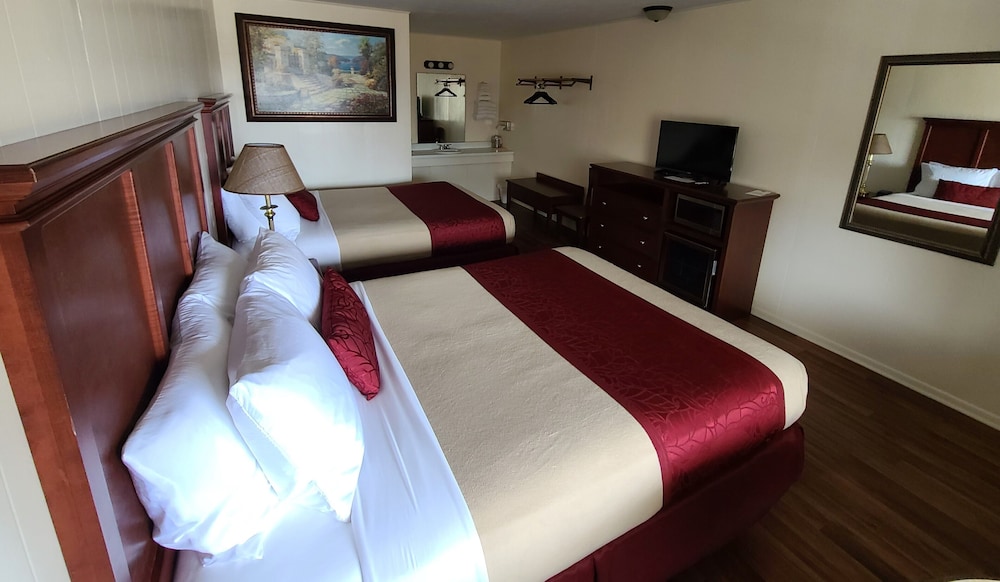 Homestead Motel 11/44