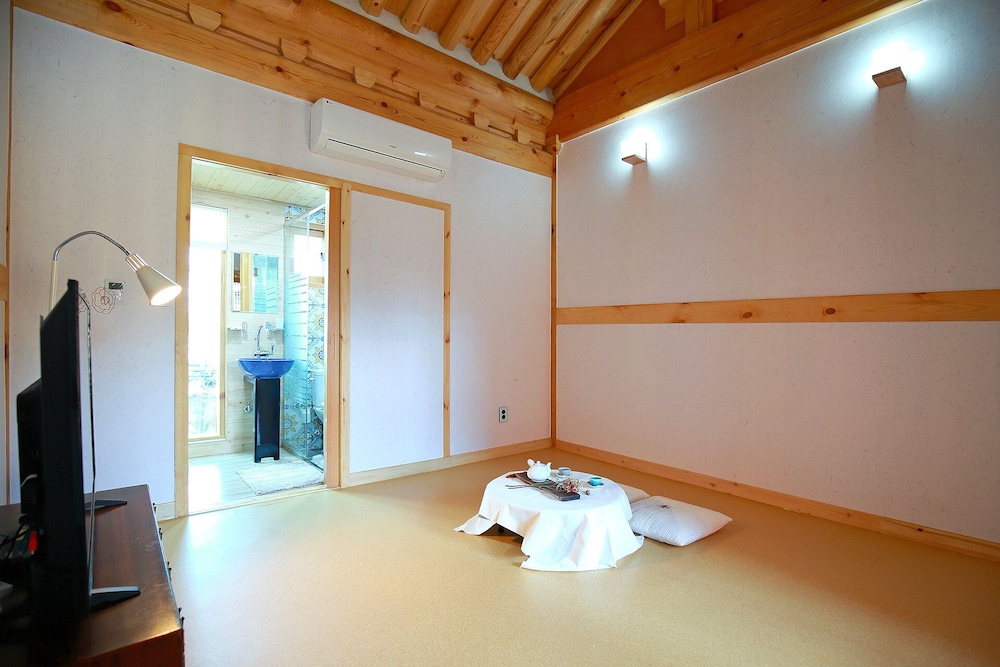 Wiyeonjae Hanok Stay 31/49