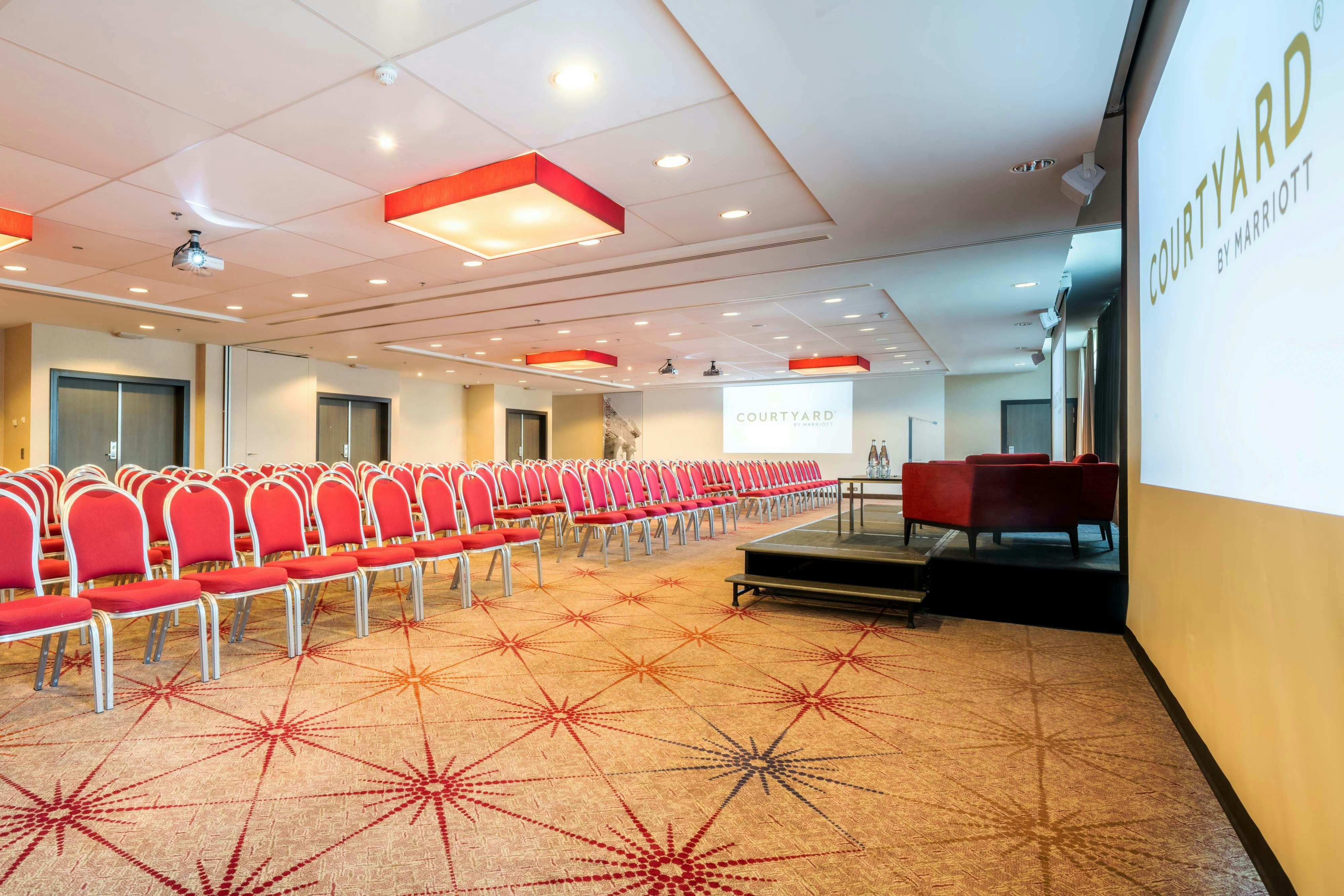 Courtyard By Marriott Brussels 51/52