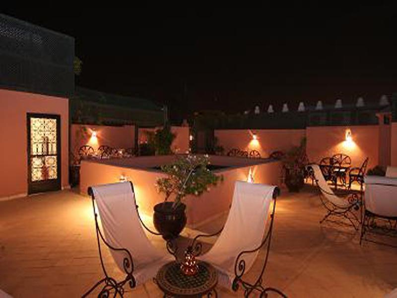 Riad Nerja 6/10