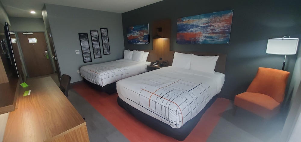 La Quinta Inn Suites By Wyndham Fort Stockton Northeast 23/62