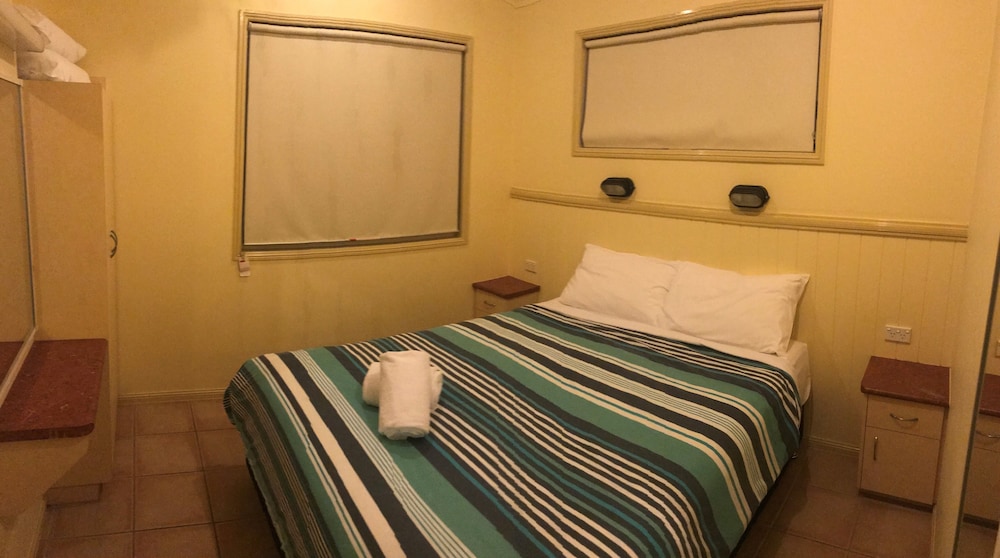 Tasman Holiday Parks - Torquay Palms 11/50