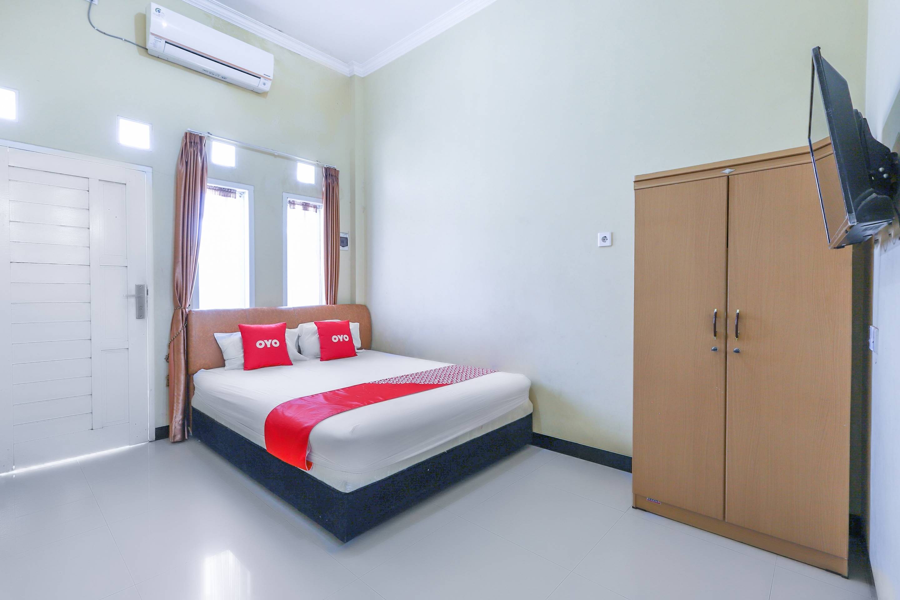 OYO 3731 Pelangi Guest House 15/19