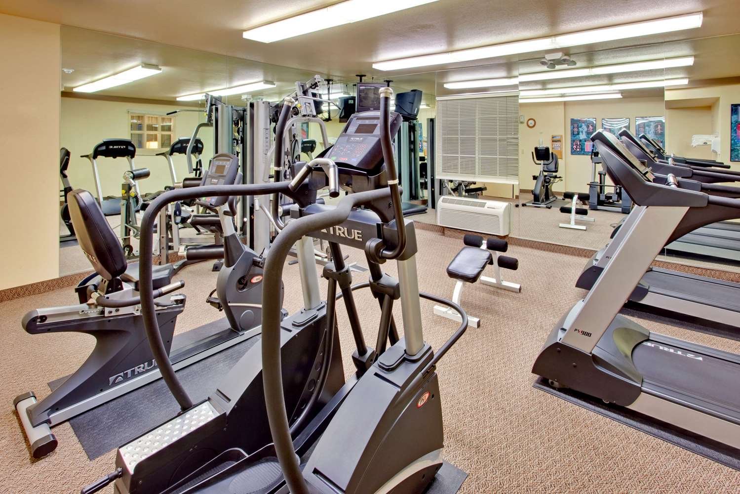 Sonesta Simply Suites Phoenix Tempe 20/37