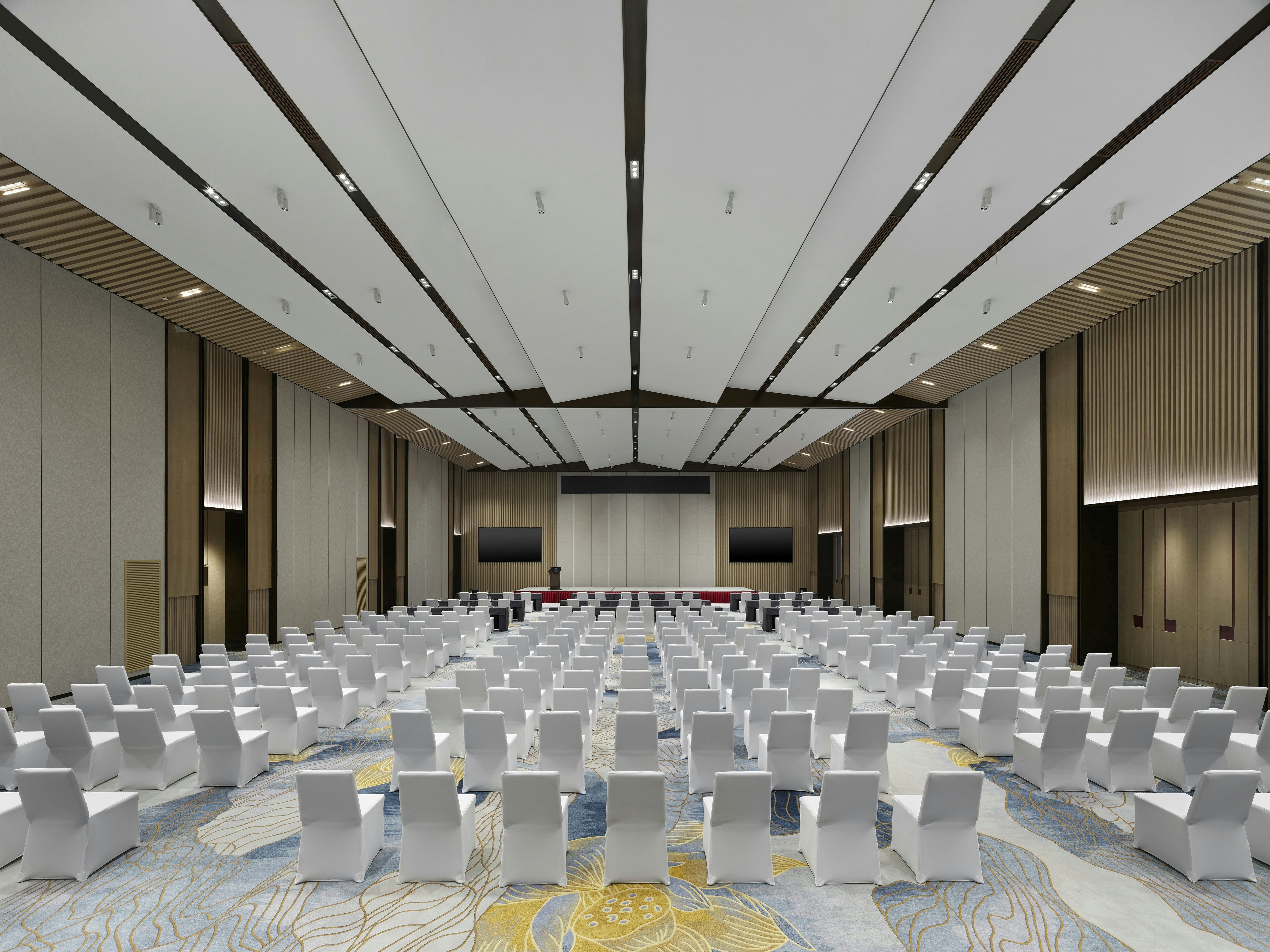 DoubleTree by Hilton Beijing Badaling 23/35