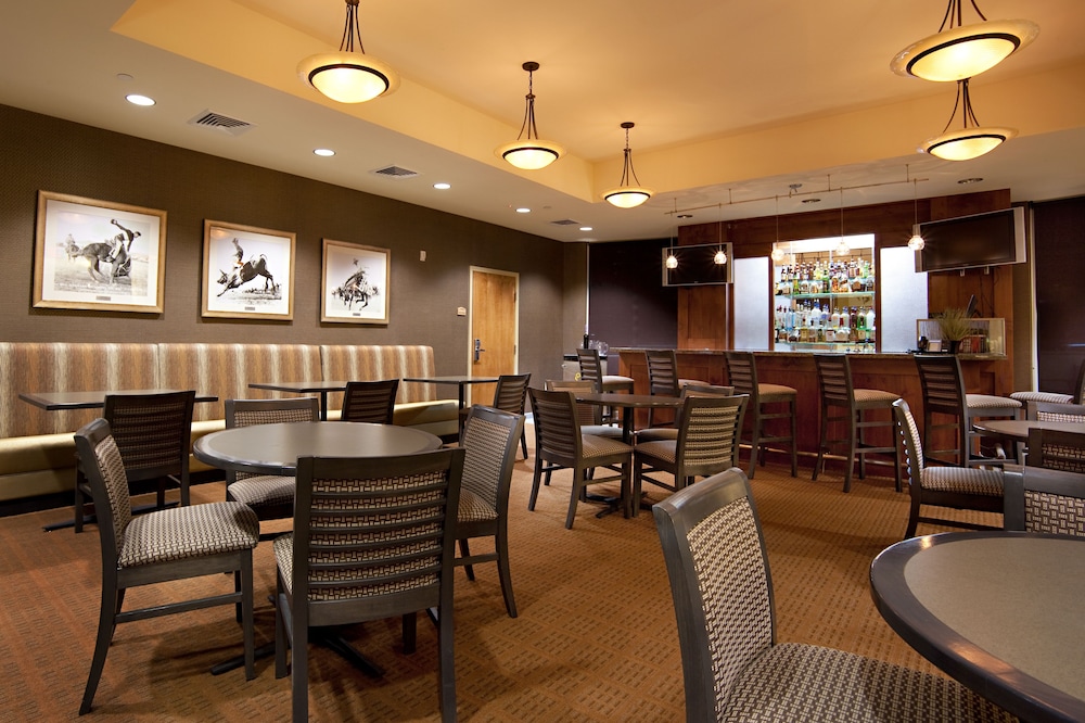 Holiday Inn Laramie 66/79