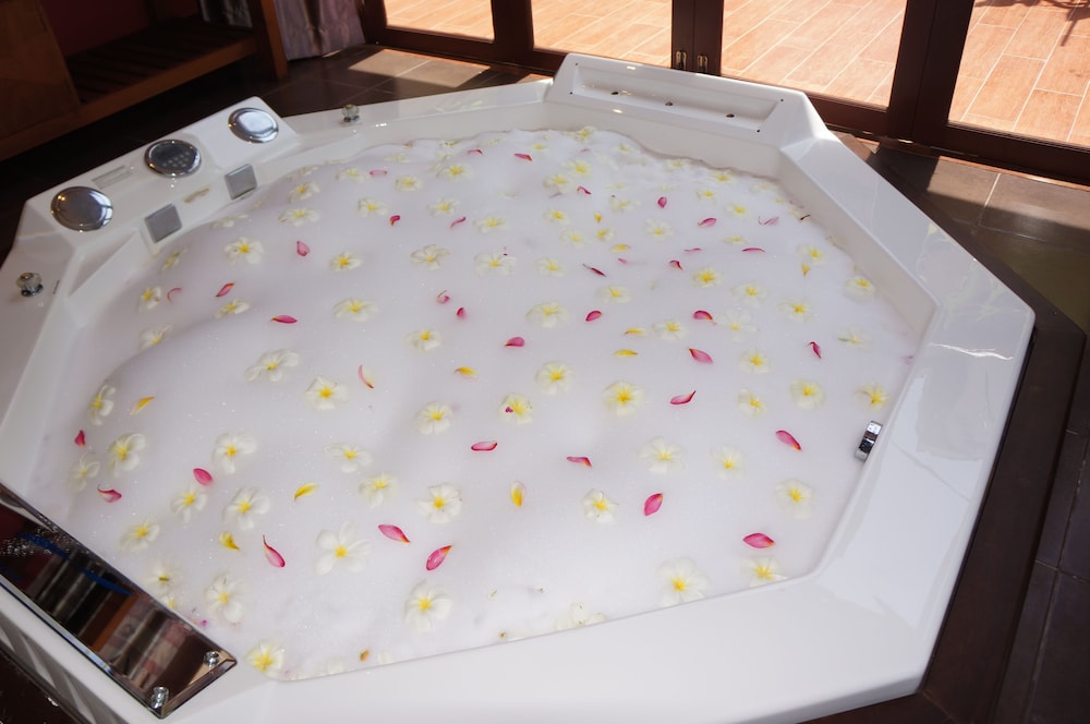 Oasis Garden & Pool Villa At Vip Resort 50/50