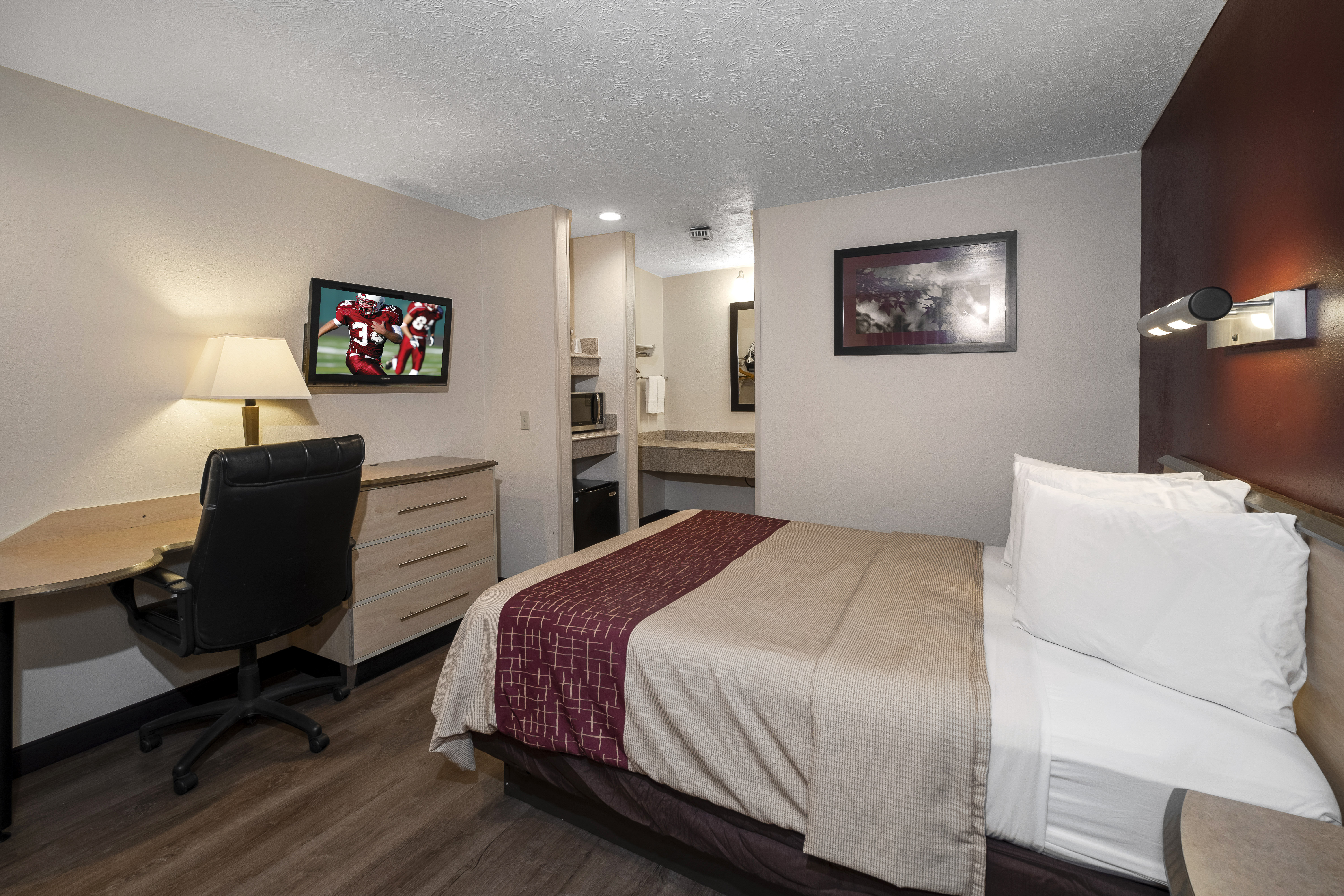 Red Roof Inn Indianapolis - Greenwood 9/24