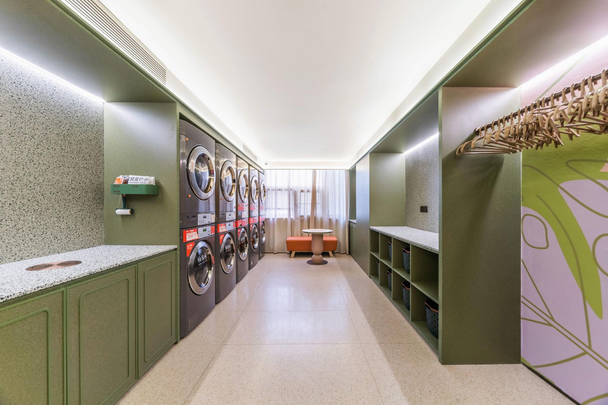 Orange Hotel Select Luohu Shenzhen 47/57