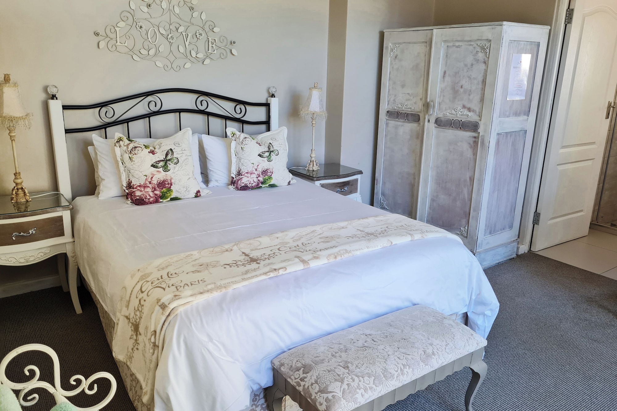 Room, Double Bed, Garden View, Garden Area