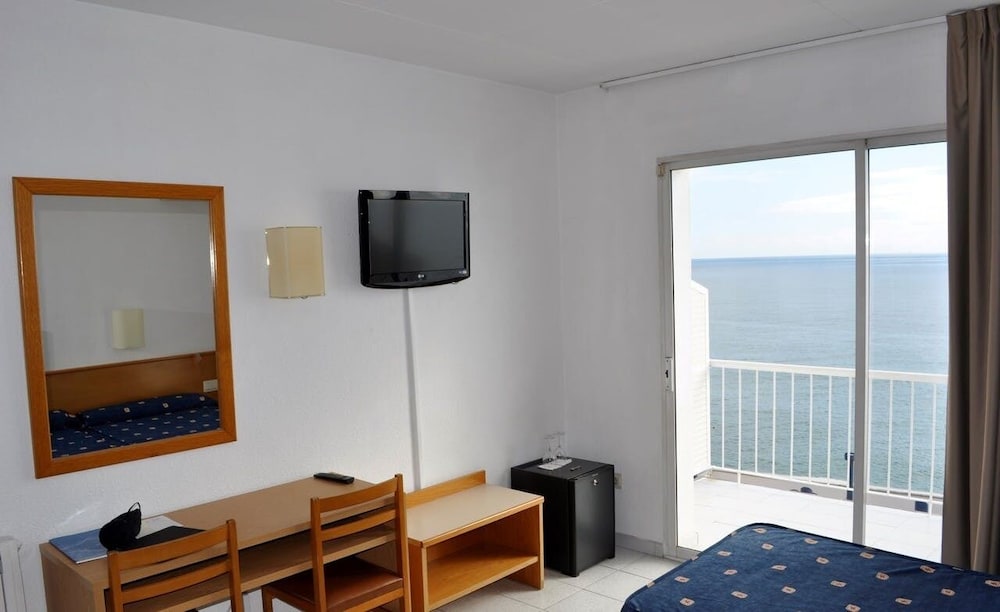 Gran Sol Hotel 40/68