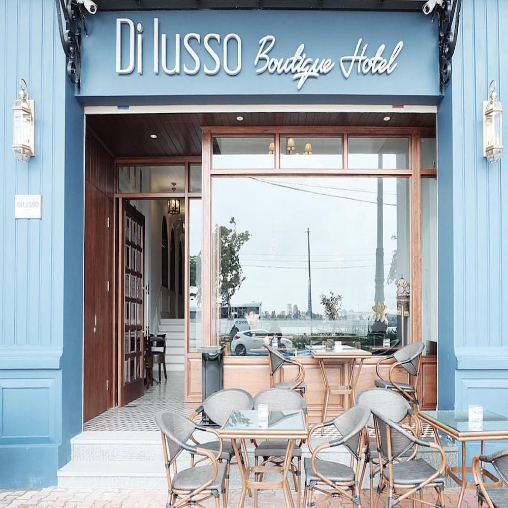 Di Lusso Hotel 53/64