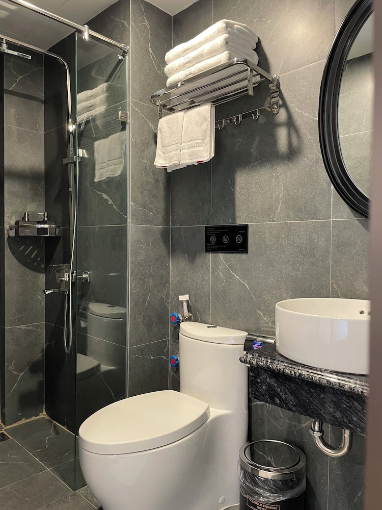 Aquarius Premium Hotel 49/49