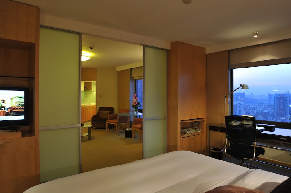 Jinling Hotel 19/52