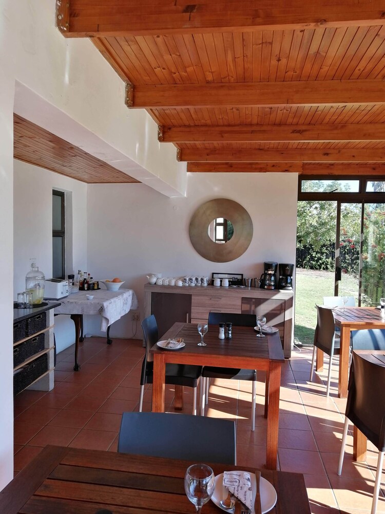 Lauradale Accommodation 35/50