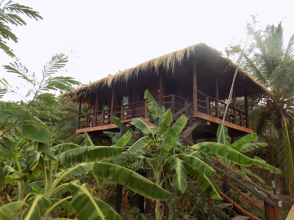 The Hideout Sigiriya 3/50