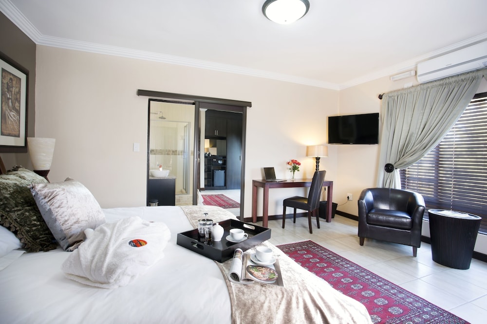 Eco Park Lodge 12/45
