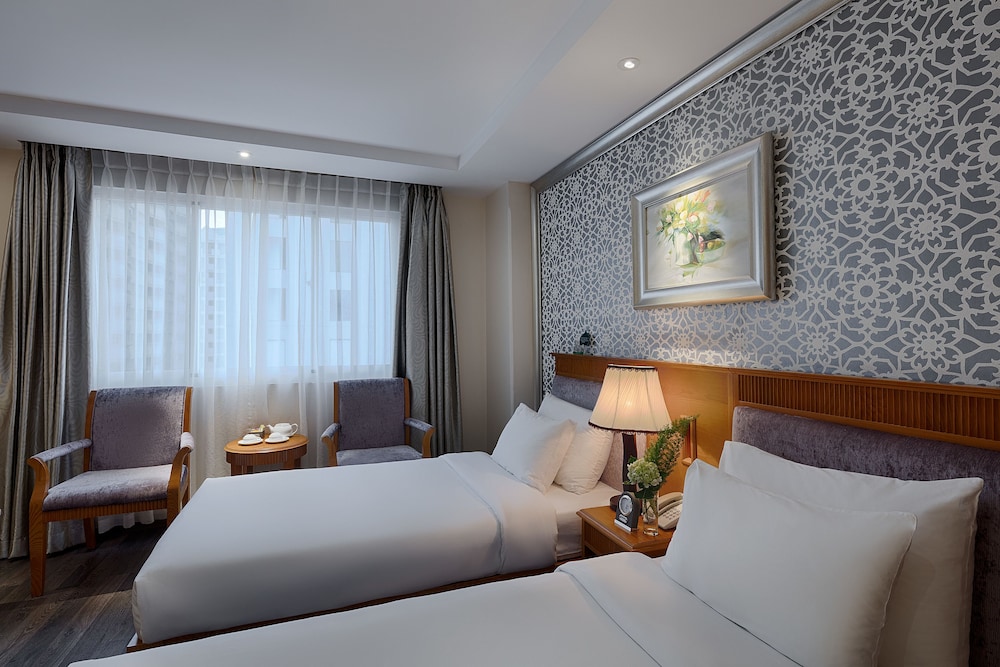 Silverland Sil Hotel and Spa 8/50