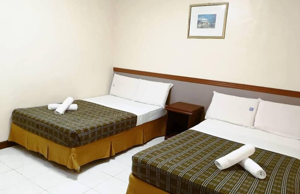 Magayon Hotel 8/29