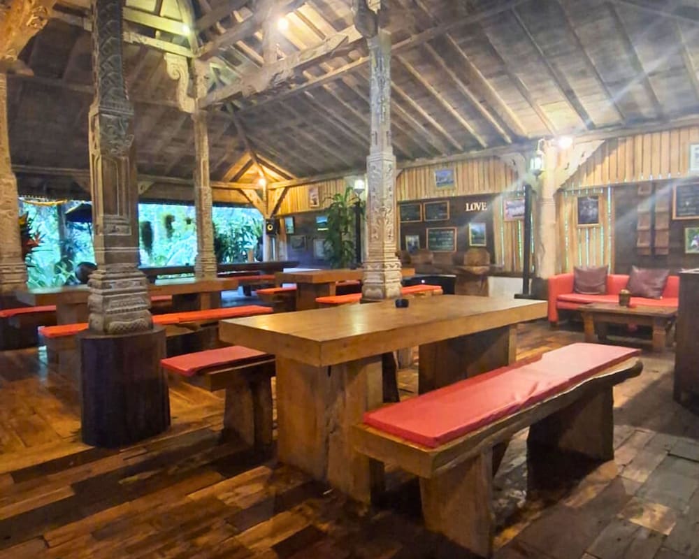 Warung Rekreasi Bedugul 31/50