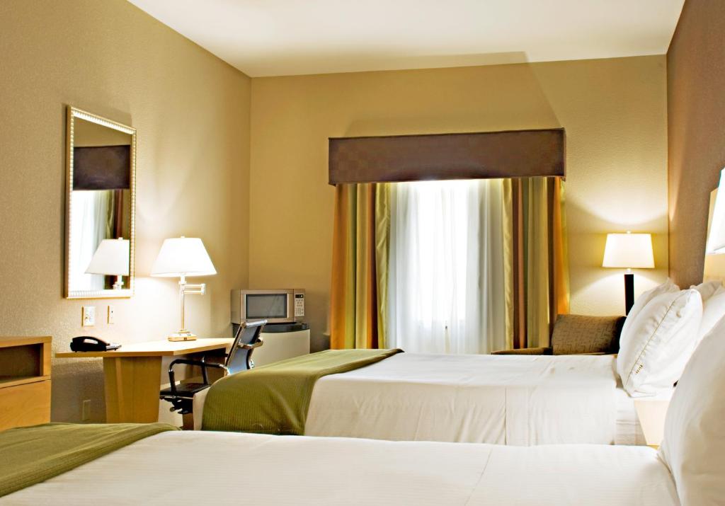 Room, 2 Queen Beds, Accessible