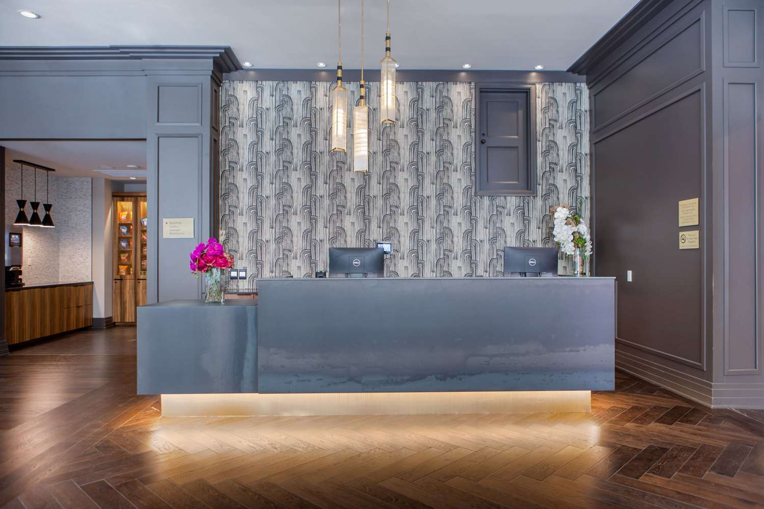 Renaissance Saint Elm Dallas Downtown Hotel 5/47