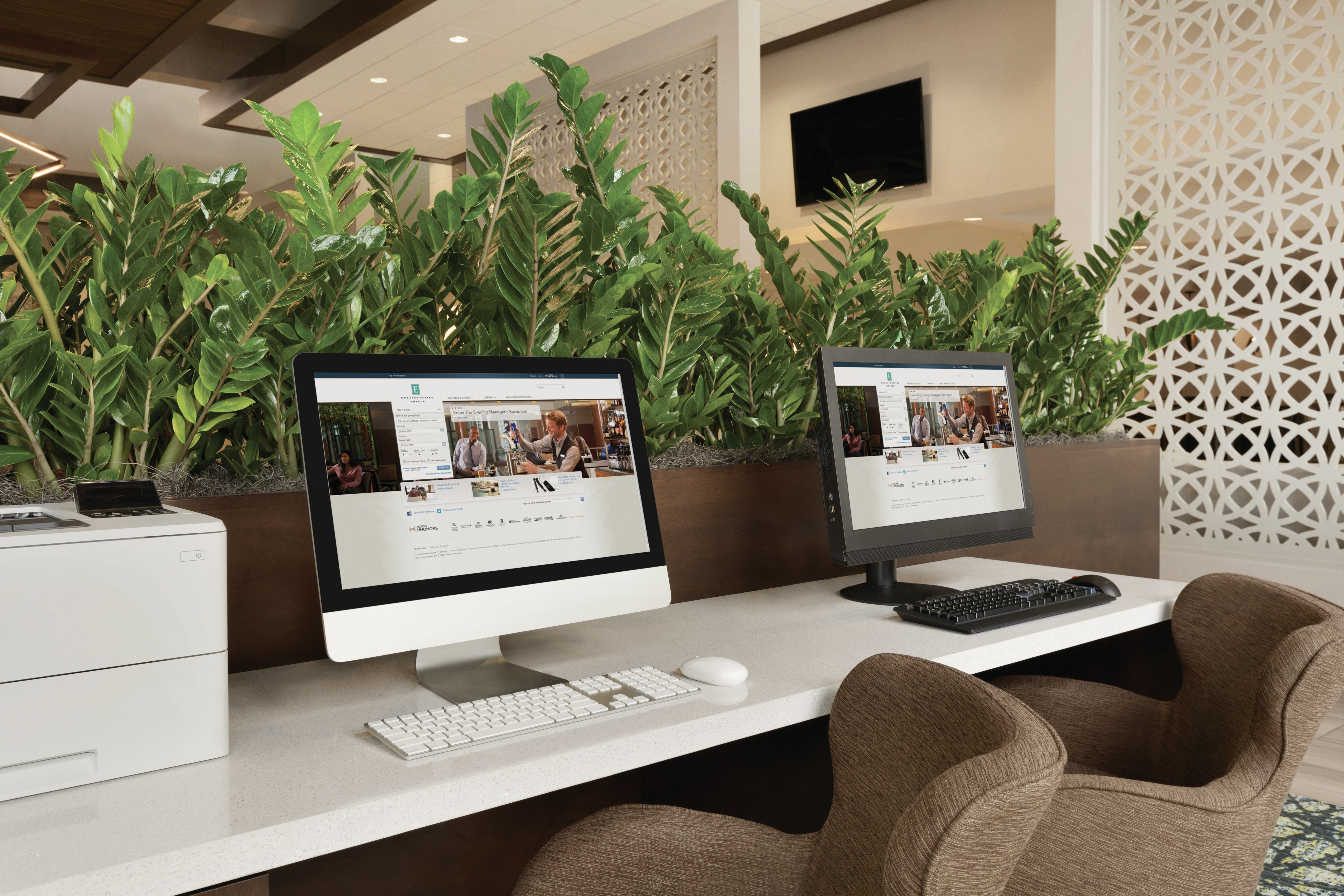 Embassy Suites By Hilton San Antonio Brooks Hotel & Spa 62/67