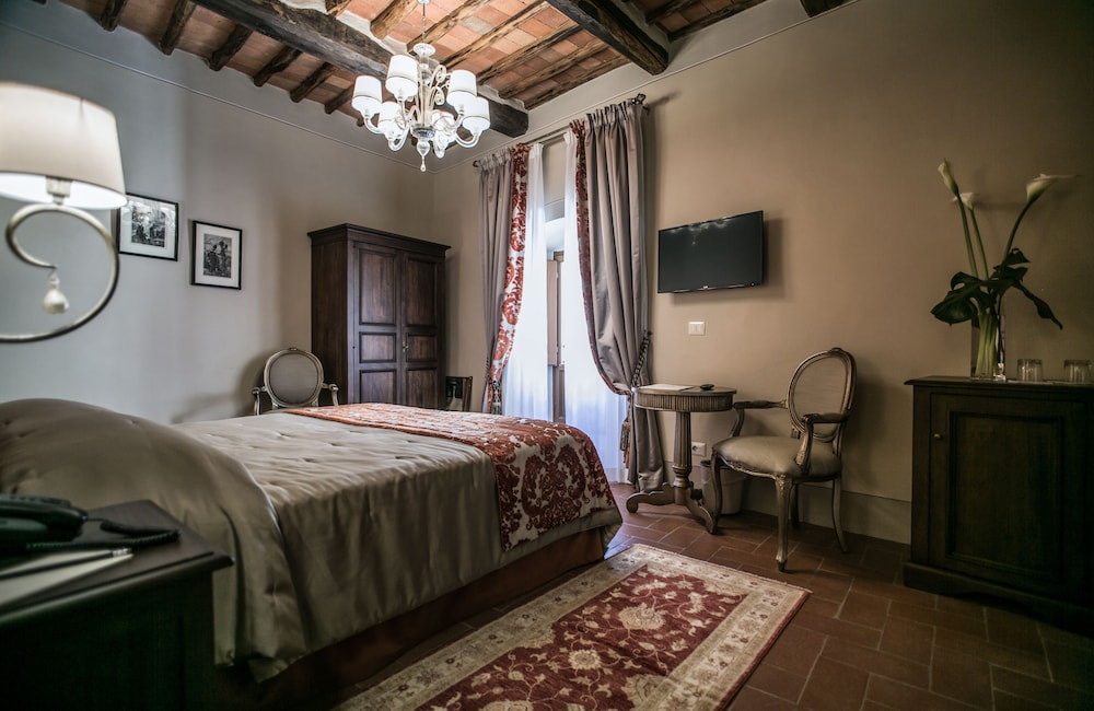 Palazzo Leopoldo 28/72