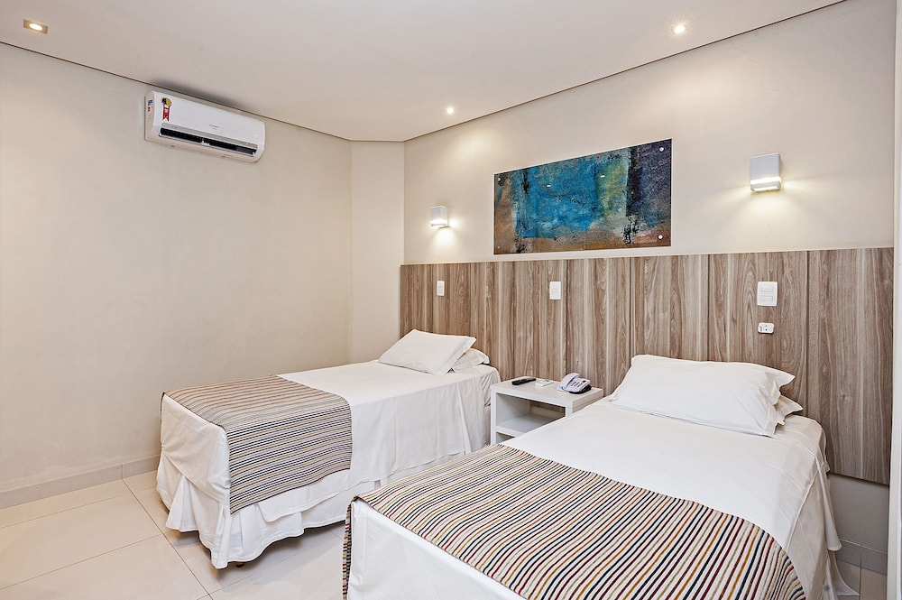 Slaviero Hotel Ingleses Convention 14/67