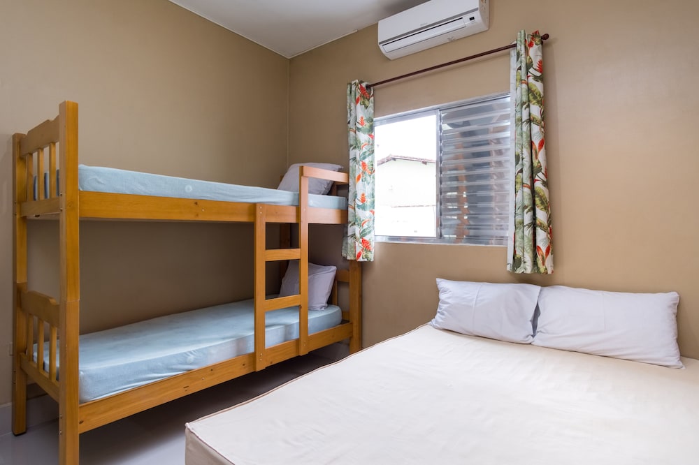 Chalet, Suite, 1 Double and 2 Bunk Beds