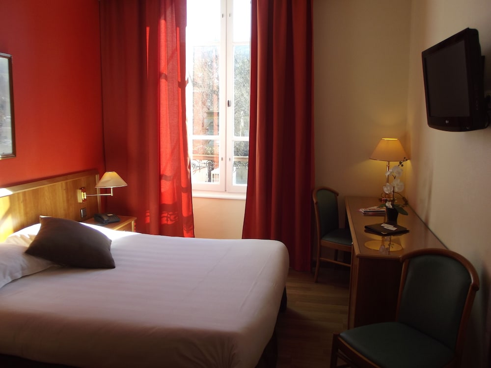 The Originals Aurillac Grand Hotel Saint Pierre 14/67
