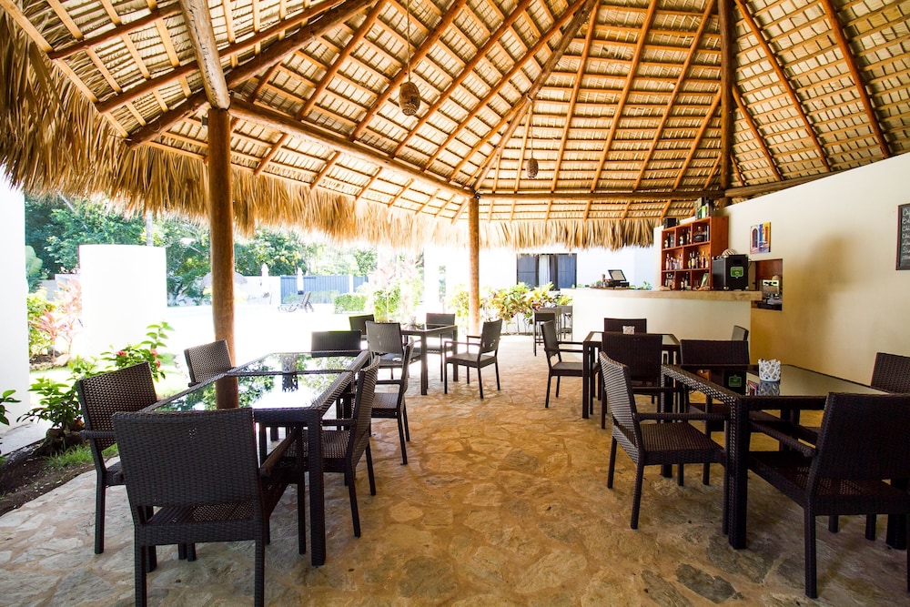 Coral Blanco Hotel 49/73