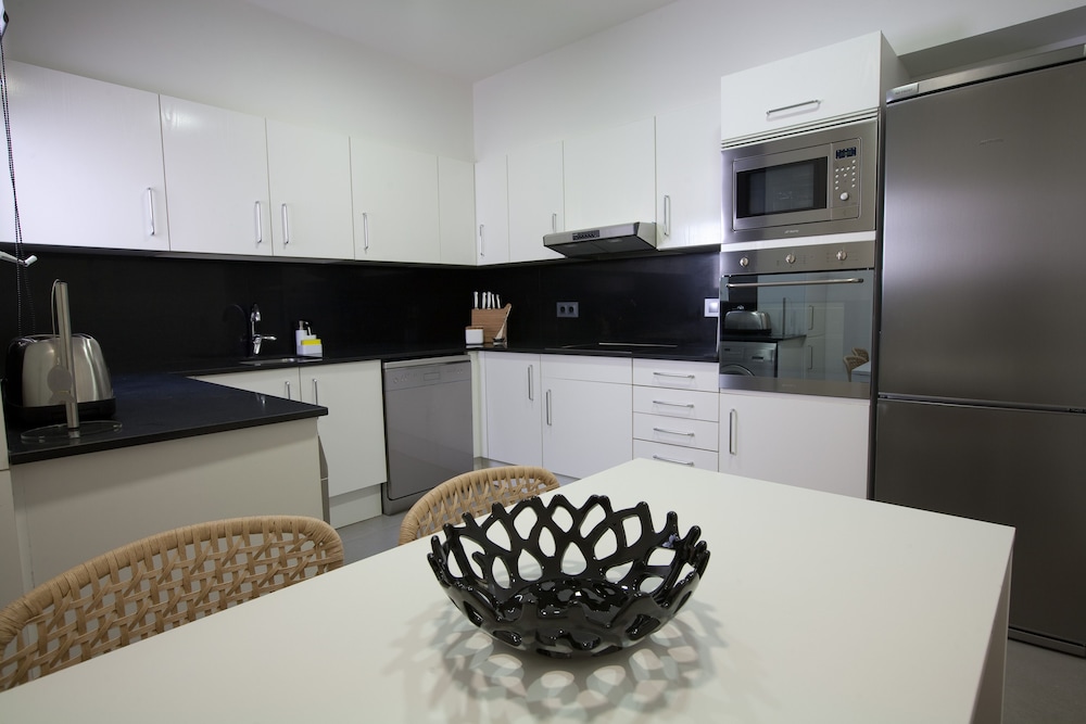 Apartments Sixtyfour 53/72