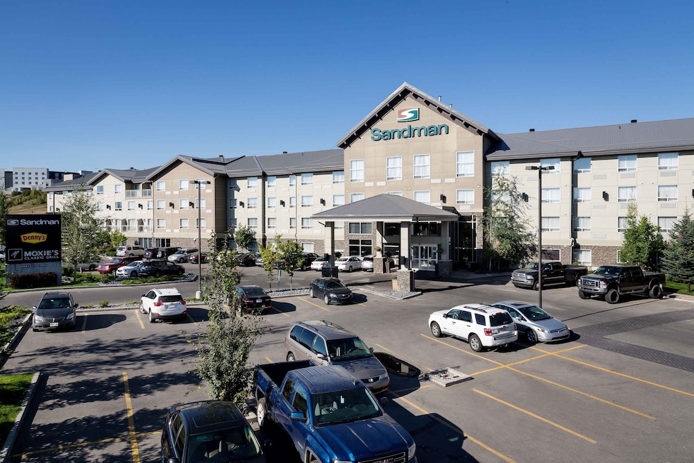 Sandman Hotel & Suites Calgary South 59/65
